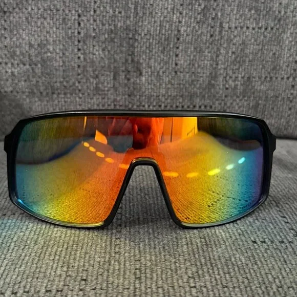 (OO9406) Oakley Sutro PRIZM Polarized Black Frame - Picture 3 of 12